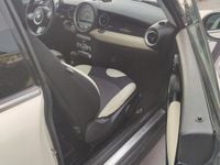 Usata Mini Cooper D 109 CV (80 kW) 2009 Beige Utilitaria