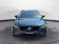 Usata Volvo V60 120 CV (88 kW) 2023 Blu Station wagon