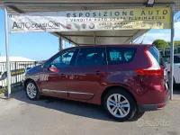 Usata Renault Scénic III 131 CV (96 kW) 2012 Rosso Monovolume