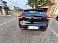 Usata Volvo V40 Business Edition 120 CV (88 kW) 2018 Nero Berlina
