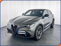 Nuova Alfa Romeo Stelvio 210 CV (154 kW) 2025 Grigio SUV