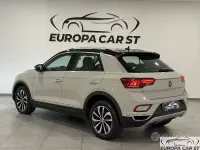 Usata VW T-Roc Style 150 CV (110 kW) 2023 Beige SUV