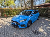 Usata Ford Focus RS 351 CV (258 kW) 2017 Nitrous blue Berlina
