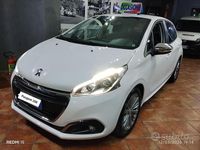 Usata Peugeot 208 Allure 85 CV (62 kW) 2018 Bianco Utilitaria