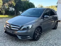 Usata Mercedes B180 Advanced 109 CV (80 kW) 2013 Grigio Monovolume