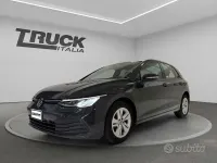 Usata VW Golf VIII Life 116 CV (85 kW) 2023 Grigio scuro Berlina