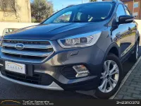 Usata Ford Kuga Titanium 120 CV (88 kW) 2018 Grigio SUV