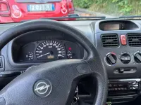 Usata Opel Agila 75 CV (55 kW) 2004 Grigio Monovolume