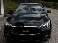 Usata Infiniti Q30 Sport Tech 170 CV (125 kW) 2016 Nero Berlina