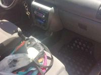 Begagnad VW Fox 75 HK (55 kW) 2008 Halvkombi