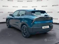 Nuova Alfa Romeo GT Junior 145 CV (106 kW) 2026 Blu SUV