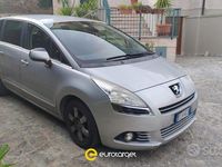 Usata Peugeot 5008 Active 112 CV (82 kW) 2012 Grigio Monovolume