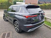 Nuova Mitsubishi Outlander P-HEV Intense 306 CV (225 kW) 2026 Graphite grey metallizzato SUV