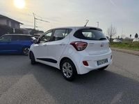 Usata Hyundai i10 Edition 65 CV (47 kW) 2015 Bianco Utilitaria