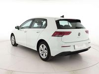 Usata VW Golf VIII Life 116 CV (85 kW) 2022 Pure white Berlina