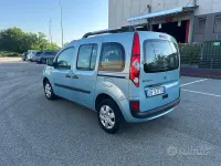 Usata Renault Kangoo Dynamique 106 CV (77 kW) 2008 Blu Monovolume