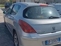 Usata Peugeot 308 Premium 110 CV (80 kW) 2008 Argento Berlina