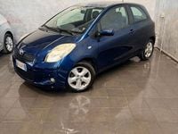 Usata Toyota Yaris 69 CV (50 kW) 2007 Blu Utilitaria