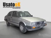 Usata Alfa Romeo Alfetta 122 CV (89 kW) 1984 Argento Berlina