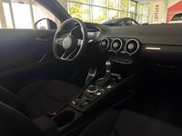 Usata Audi TT Roadster Comfort 245 CV (180 kW) 2023 Nero mythos metallizzato Cabrio