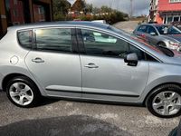 Usata Peugeot 3008 Active 115 CV (84 kW) 2013 Grigio Station wagon