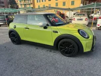 Usata Mini Cooper S Resolute Edition 178 CV (130 kW) 2022 Giallo Utilitaria