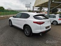 Usata Alfa Romeo Stelvio Super 210 CV (154 kW) 2018 Bianco SUV