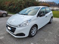 Usata Peugeot 208 Active 75 CV (55 kW) 2017 Bianco Utilitaria