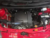 Usata Daihatsu Sirion 69 CV (50 kW) 2011 Rosso Utilitaria