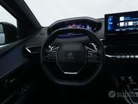 Usata Peugeot 5008 Allure 131 CV (96 kW) 2023 Gray SUV