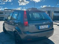 Usata Ford Fiesta 75 CV (55 kW) 2003 Berlina