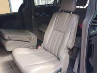 Usata Lancia Voyager Platinum 163 CV (119 kW) 2013 Nero Monovolume