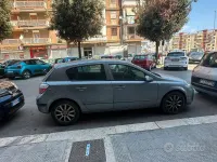 Usata Opel Astra 120 CV (88 kW) 2007 Grigio Berlina