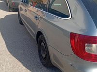 Usata Skoda Superb 170 CV (125 kW) 2011 Grigio Station wagon