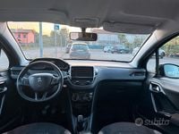 Usata Peugeot 208 Active 68 CV (50 kW) 2012 Marrone Utilitaria
