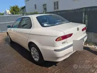 Usata Alfa Romeo 156 144 CV (105 kW) 1998 Bianco Berlina