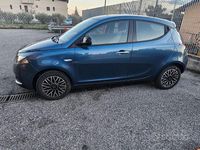 Usata Lancia Ypsilon 60 CV (44 kW) 2024 Blu Utilitaria