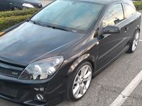Usata Opel Astra OPC 240 CV (176 kW) 2007 Nero Coupé