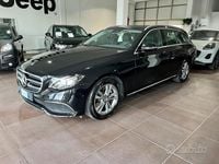 Usata Mercedes E220 Premium 194 CV (142 kW) 2018 Nero Station wagon