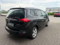 Usata Opel Zafira Tourer 150 CV (110 kW) 2013 Nero Monovolume