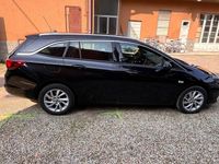 Usata Opel Astra GS Line 122 CV (89 kW) 2022 Nero Station wagon