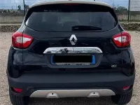 Usata Renault Captur Zen 90 CV (66 kW) 2016 Nero SUV
