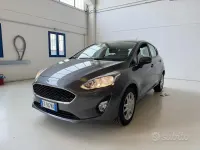 Usata Ford Fiesta Titanium 75 CV (55 kW) 2019 Grigio Utilitaria