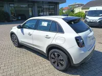 Nuova Fiat 600 Icon 136 CV (100 kW) 2026 Bianco SUV
