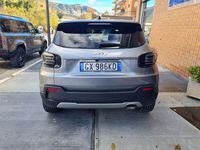 Usado Jeep Avenger Summit 101 CV (74 kW) 2025 Gris SUV