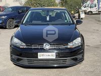 Usata VW Golf VII Trendline 110 CV (80 kW) 2018 Nero Utilitaria