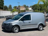Usata VW Caddy Trendline 84 CV (61 kW) 2018 Grigio Monovolume
