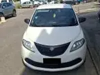 Usata Lancia Ypsilon 69 CV (50 kW) 2018 Bianco Utilitaria