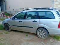Begagnad Ford Focus 2001 Kombi