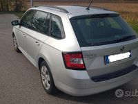 Usata Skoda Fabia 90 CV (66 kW) 2016 Grigio Station wagon